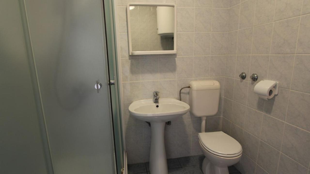 Apartments Ravlic مالينسكا المظهر الخارجي الصورة